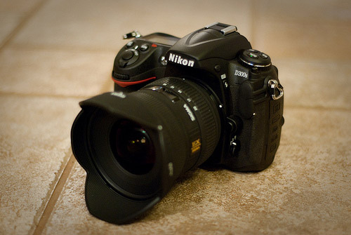 Nikon D300s DSLR with Super Wide Lens