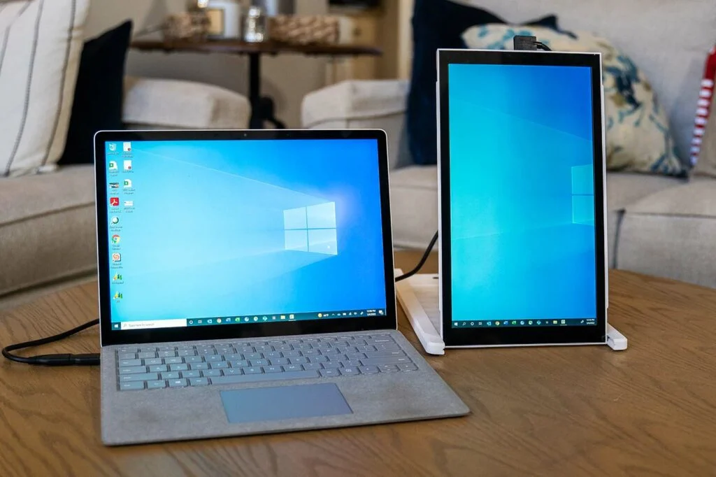 Mobile Pixels Duex Light Laptop Monitor
