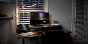 A Standing Desk with a UNIQUE FEATURE – Fenge Standing Desk Review