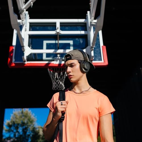 JBL Tune 720BT Review: Wireless Comfort with Incredible Bass & 76H Battery