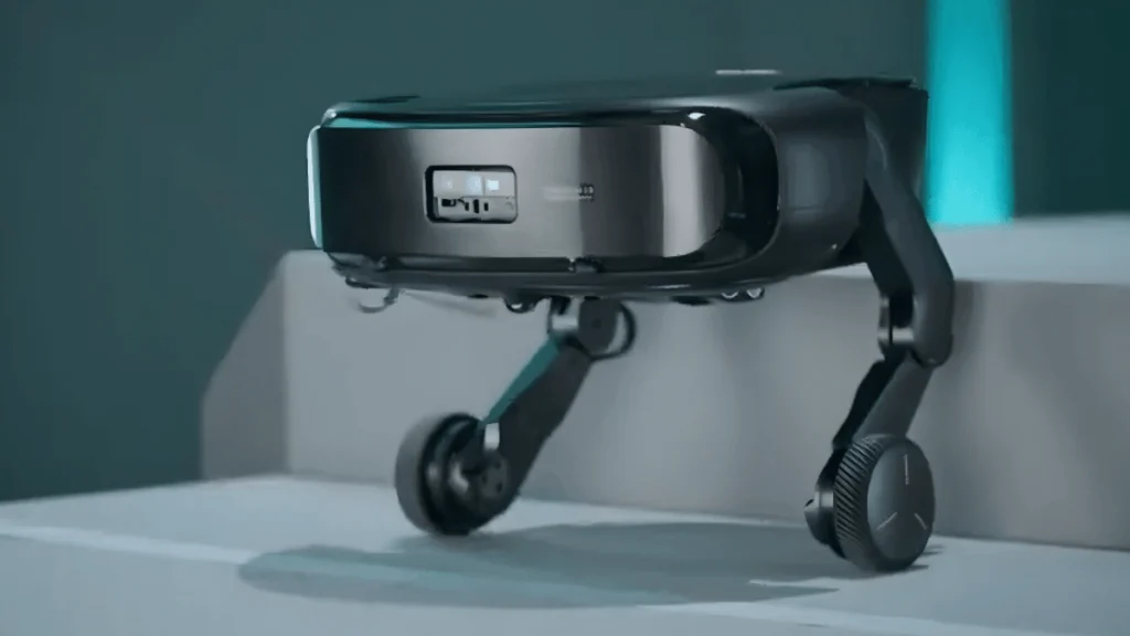 Roborock Saros Rover Robot Vacuum Cleaner
