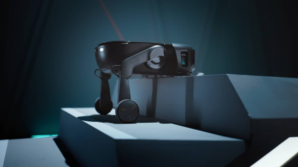 Roborock Saros Rover Robot Vacuum Cleaner