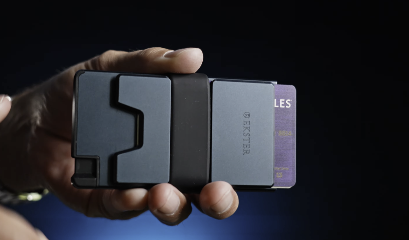 ekster cardholder pro review