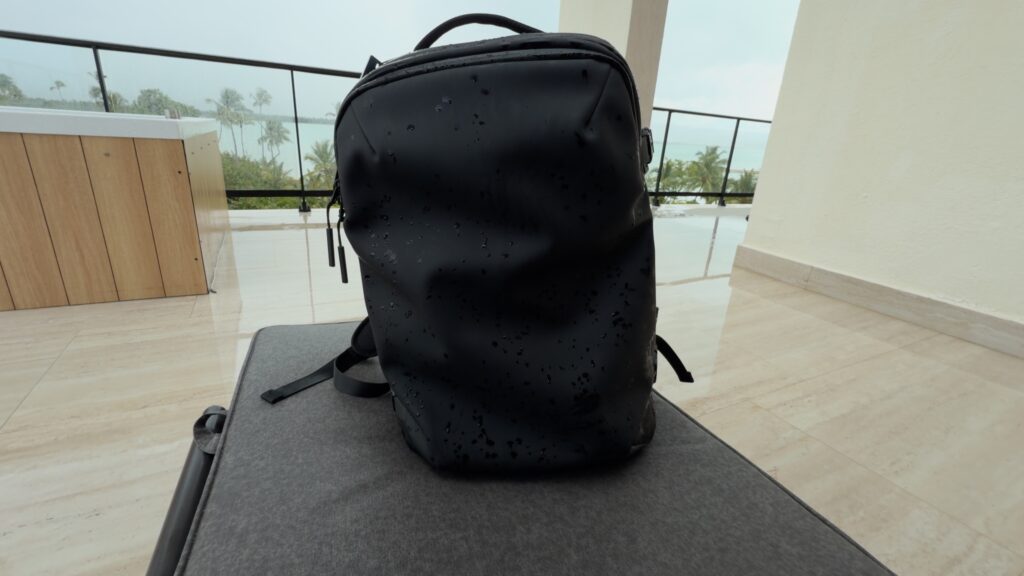 Black Voyage Zephyr Pro Waterproof