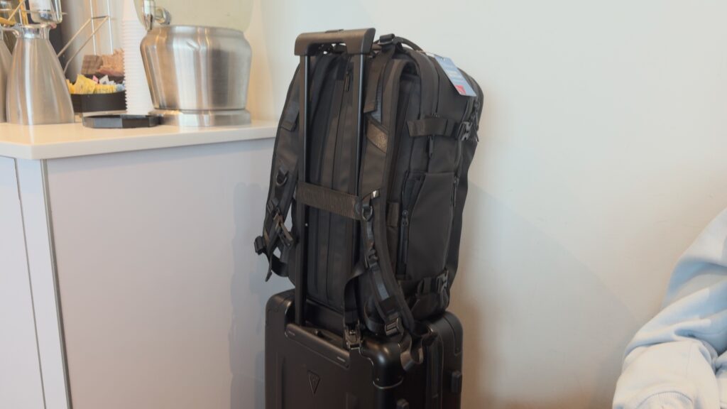 Black Voyage Zephyr Pro Traveling