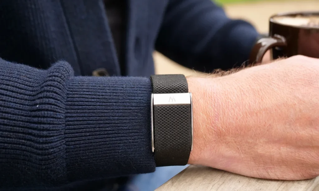 Whoop 5.0 Fitness Band